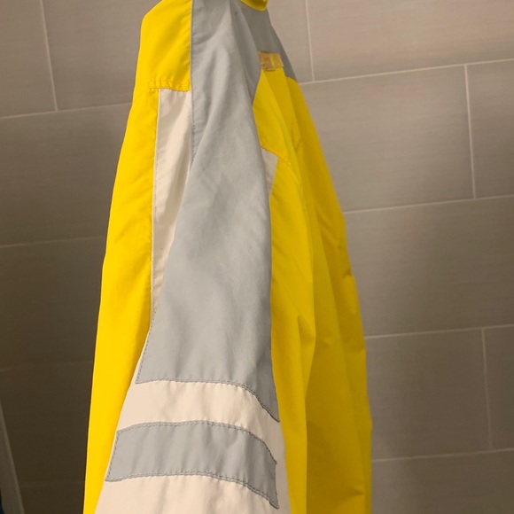 Vintage DUB all-weather proof snowboarding jacket.  Excellent condition!  XL - Picture 8 of 10